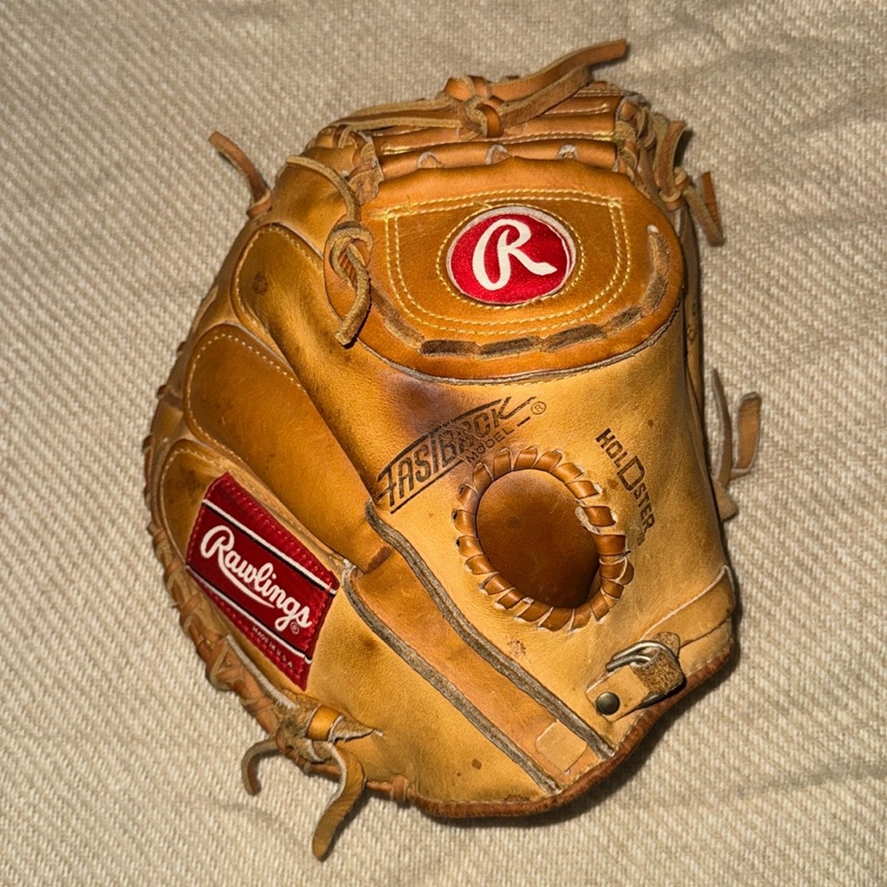 Vintage Rawlings catchers mitt heart of the hide